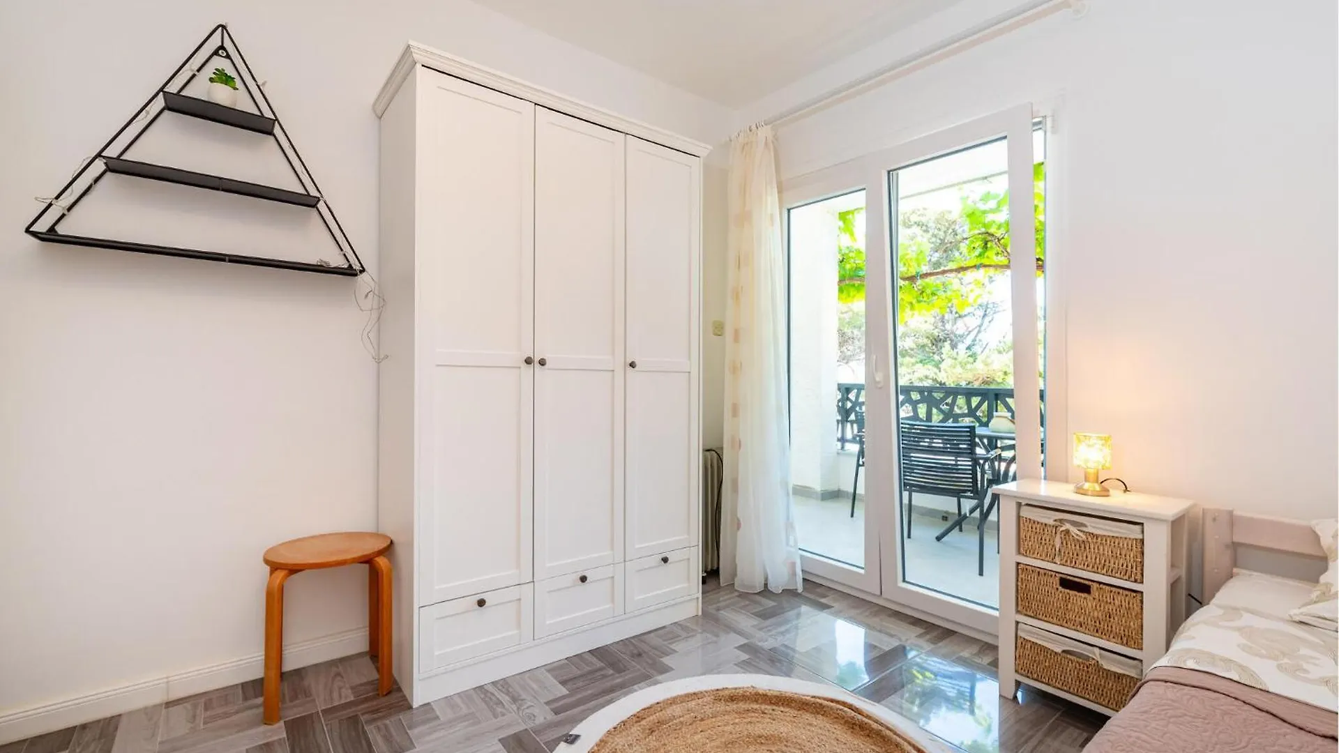 4 Bedroom Gorgeous Home In ستاريغغاد باكلينتسا