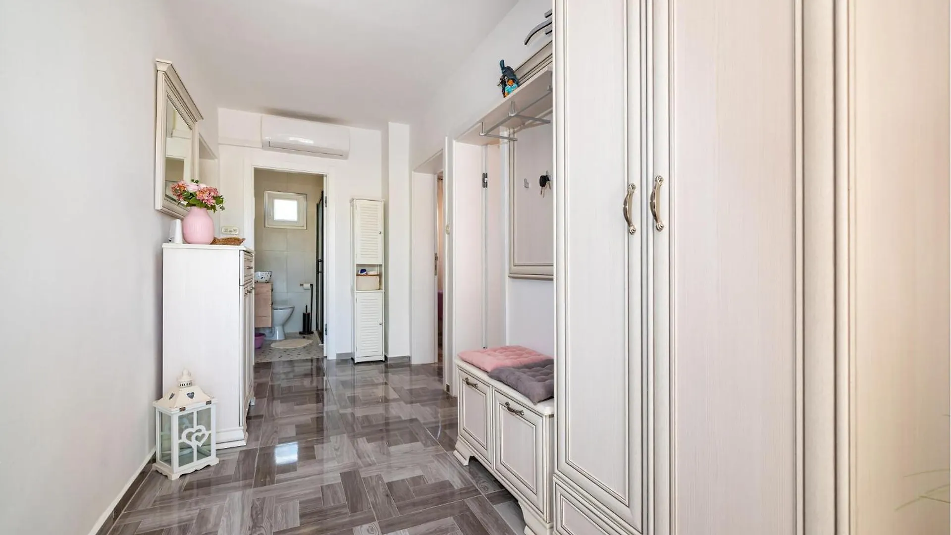 4 Bedroom Gorgeous Home In ستاريغغاد باكلينتسا كرواتيا