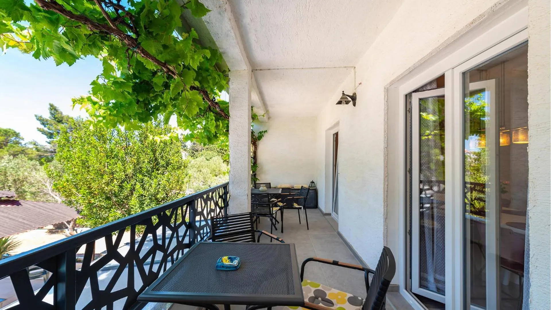 4 Bedroom Gorgeous Home In ستاريغغاد باكلينتسا بيت للعطل